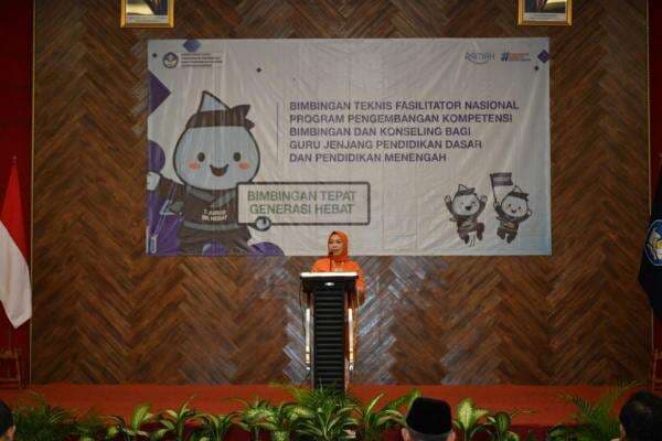 Kemendikdasmen Bekali Guru BK dengan 7 Jurus Hebat Kemendikdasmen Bekali Guru BK dengan 7 Jurus Hebat