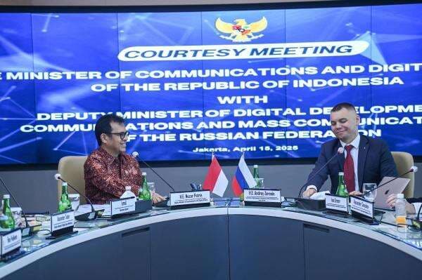 Kementerian Komdigi Gandeng Rusia untuk Konektivitas Internasional yang Cepat dan Murah Kementerian Komdigi Gandeng Rusia untuk Konektivitas Internasional yang Cepat dan Murah