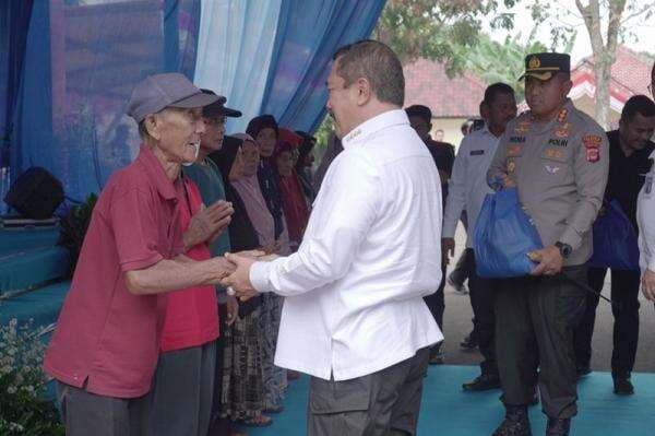 Kemenimipas Gelar Bakti Sosial, Menteri Agus: Kami Ada untuk Melayani Masyarakat Kemenimipas Gelar Bakti Sosial, Menteri Agus: Kami Ada untuk Melayani Masyarakat