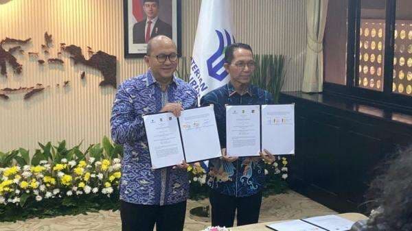 BKPM dan Pemkot Batam Teken MoU Kembangkan Kawasan Investasi BKPM dan Pemkot Batam Teken MoU Kembangkan Kawasan Investasi