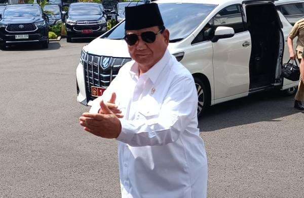 Kenapa TNI-Polri Dilibatkan Urusi Pangan? Prabowo: Pangan Tak Aman, Negara Tidak Aman Kenapa TNI-Polri Dilibatkan Urusi Pangan? Prabowo: Pangan Tak Aman, Negara Tidak Aman
