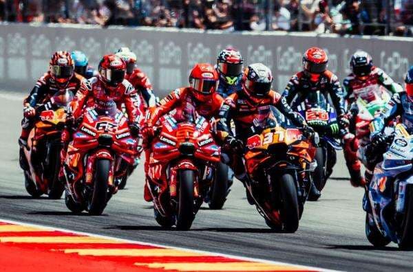 Kenapa Pembalap MotoGP Tidak Bawa Pulang Motornya Usai Balapan? Kenapa Pembalap MotoGP Tidak Bawa Pulang Motornya Usai Balapan?