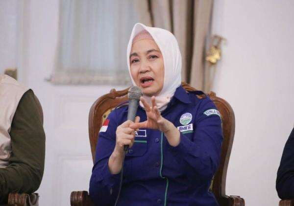 Kepala BMKG Minta Pemda Siaga Cuaca Ekstrem Kepala BMKG Minta Pemda Siaga Cuaca Ekstrem