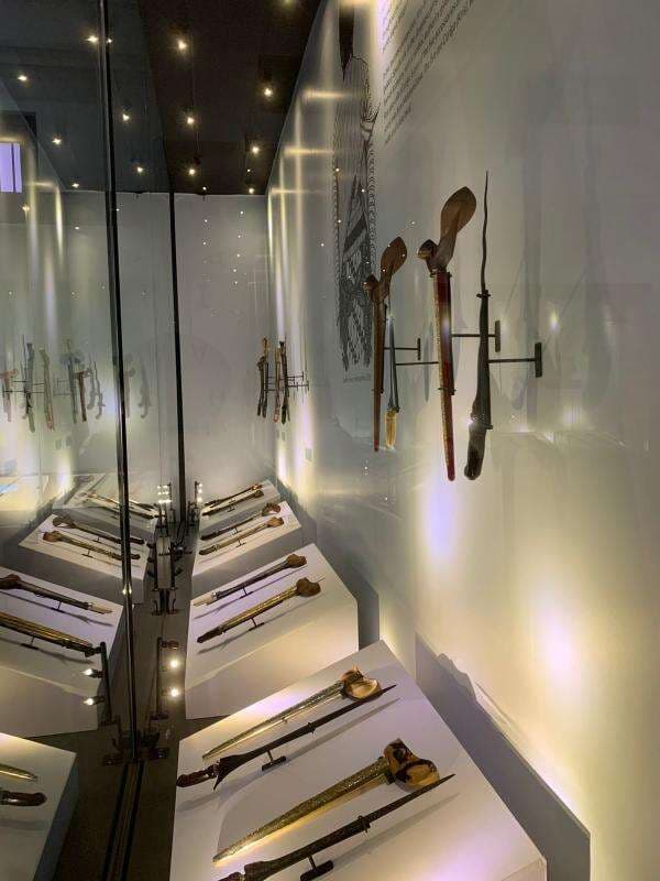 Keris dari Seluruh Nusantara dan Mancanegara Mejeng di Museum Nasional Keris dari Seluruh Nusantara dan Mancanegara Mejeng di Museum Nasional