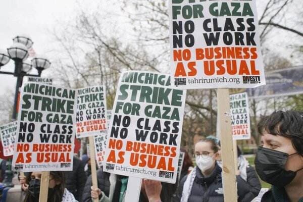 Ketika Para Mahasiswa Yahudi Demo Pro-Palestina di Kampus-kampus AS
