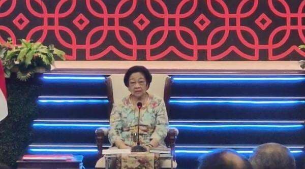 Ketika Megawati Mau Jualan Tanaman Jika Pensiun Ketika Megawati Mau Jualan Tanaman Jika Pensiun