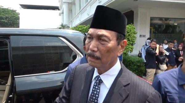 Luhut Usul ITB jadi Zona Ekonomi Khusus Industri Semikonduktor Luhut Usul ITB jadi Zona Ekonomi Khusus Industri Semikonduktor