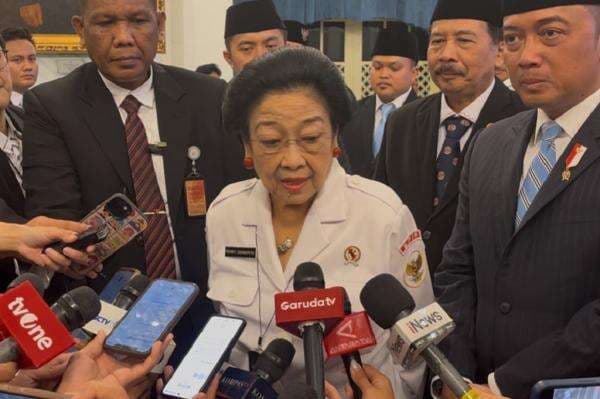 Megawati Kenang Pengalaman Jadi Paskibraka Tahun 1963: Saya Tahu Cara Didiknya Megawati Kenang Pengalaman Jadi Paskibraka Tahun 1963: Saya Tahu Cara Didiknya