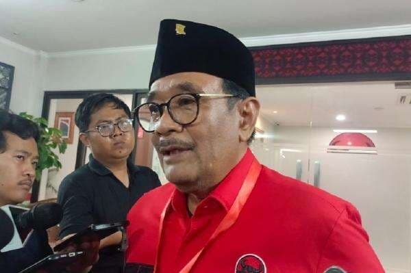 Jadwal Kongres PDIP Masih Gelap, Djarot Ungkap Ada Agenda Penting yang Didahulukan Jadwal Kongres PDIP Masih Gelap, Djarot Ungkap Ada Agenda Penting yang Didahulukan