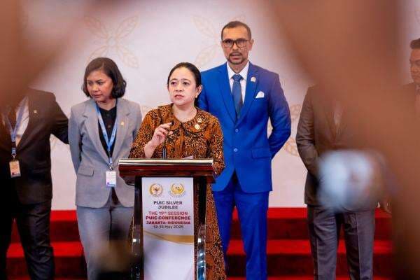 Tutup Sidang Forum Parlemen OKI, Ketua DPR Serukan Dunia Islam Bersatu Hadapi Krisis Global Tutup Sidang Forum Parlemen OKI, Ketua DPR Serukan Dunia Islam Bersatu Hadapi Krisis Global