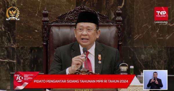 Lempar Pantun Buat Jokowi dan Prabowo, Bamsoet Singgung Koalisi Pilkada hingga Kotak Kosong Lempar Pantun Buat Jokowi dan Prabowo, Bamsoet Singgung Koalisi Pilkada hingga Kotak Kosong