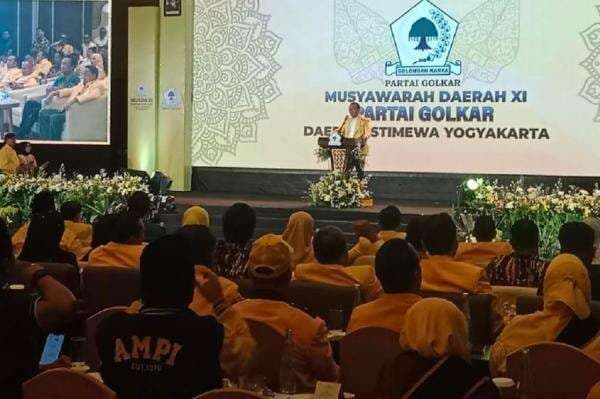 Golkar Buka Pintu untuk Tokoh Besar di Tengah Isu Jokowi Masuk Bursa Caketum PSI Golkar Buka Pintu untuk Tokoh Besar di Tengah Isu Jokowi Masuk Bursa Caketum PSI