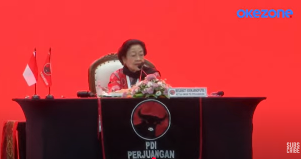 Megawati: Saya Berdzikir dan Menangis, Minta Keadilan untuk Orang-Orang yang Dizalimi Megawati: Saya Berdzikir dan Menangis, Minta Keadilan untuk Orang-Orang yang Dizalimi