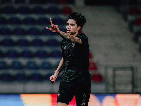 Kevin Diks Lanjutkan Karier di Liga Turki Bersama Trabzonspor? Kevin Diks Lanjutkan Karier di Liga Turki Bersama Trabzonspor?