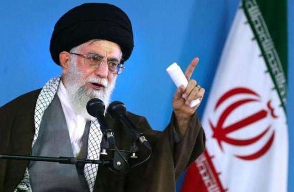 Khamenei Sebut Israel Negara Lemah gegara Minta Bantuan Amerika! Khamenei Sebut Israel Negara Lemah gegara Minta Bantuan Amerika!