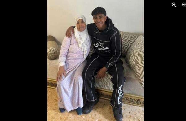 Kisah Cinta Lamine Yamal kepada Keluarga, Belikan sang Nenek Rumah di Spanyol! Kisah Cinta Lamine Yamal kepada Keluarga, Belikan sang Nenek Rumah di Spanyol!