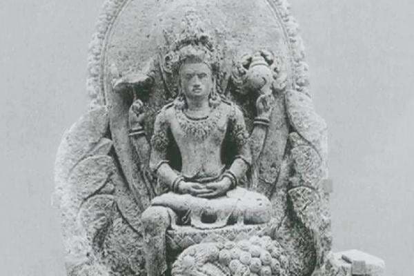 Kisah Gunung Arjuno Selamatkan Raja Airlangga dari Serangan Wurawuri saat Pesta Pernikahan Kisah Gunung Arjuno Selamatkan Raja Airlangga dari Serangan Wurawuri saat Pesta Pernikahan