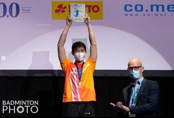 Kisah Haru Pebulutangkis Loh Kean Yew, Bocah Ajaib Singapura Pernah Bertanding dengan Raket Pinjaman Hingga Juara di Hylo Open 2021 Kisah Haru Pebulutangkis Loh Kean Yew, Bocah Ajaib Singapura Pernah Bertanding dengan Raket Pinjaman Hingga Juara di Hylo Open 2021