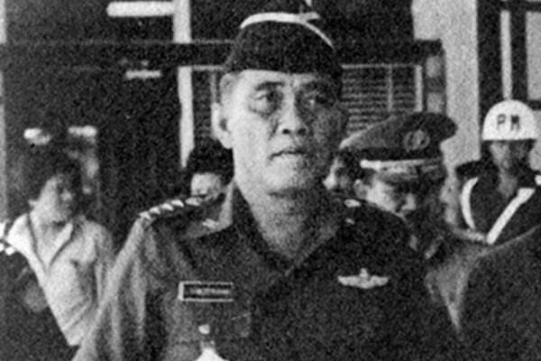    Kisah LB Moerdani Hanya Bawa 4 Prajurit Usir Pemberontak PRRI di Pekanbaru