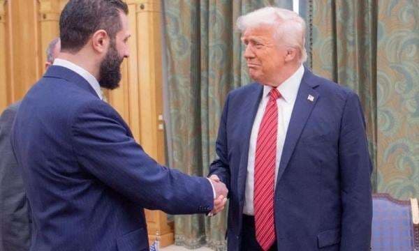 Kisah Menarik Presiden Suriah Ahmed al-Sharaa, Dulu Bantai Tentara AS Kini Berdiri Sejajar dengan Donald Trump Kisah Menarik Presiden Suriah Ahmed al-Sharaa, Dulu Bantai Tentara AS Kini Berdiri Sejajar dengan Donald Trump