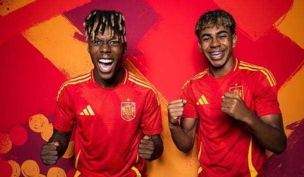 Kisah Nico Williams, Wonderkid Spanyol yang Diincar Barcelona tapi Justru Punya Impian Gabung Real Madrid Kisah Nico Williams, Wonderkid Spanyol yang Diincar Barcelona tapi Justru Punya Impian Gabung Real Madrid