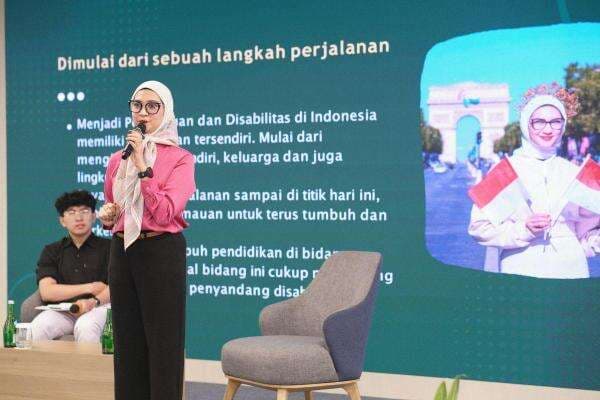 Kisah Inspirasi Angkie Yudistia, Mantan Staf Khusus Kepresidenan Melawan Bullying dengan Aksi Nyata Kisah Inspirasi Angkie Yudistia, Mantan Staf Khusus Kepresidenan Melawan Bullying dengan Aksi Nyata
