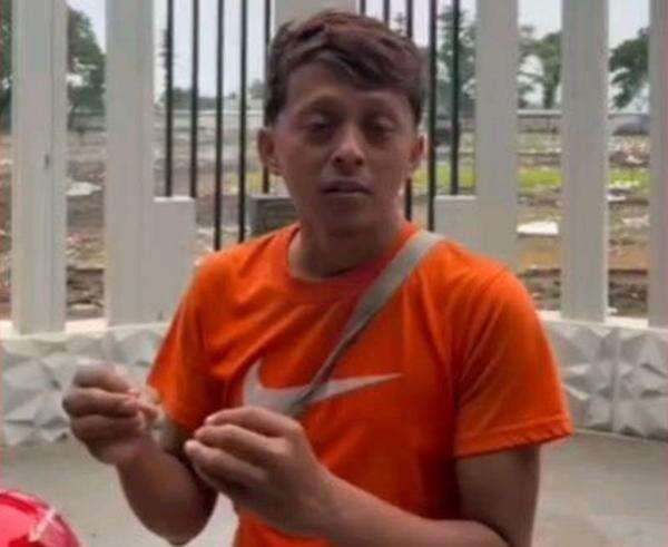 Klarifikasi CB Nganjuk Usai Gaduh di Minimarket dan Diduga Buat Rugi Rp4 Juta Klarifikasi CB Nganjuk Usai Gaduh di Minimarket dan Diduga Buat Rugi Rp4 Juta