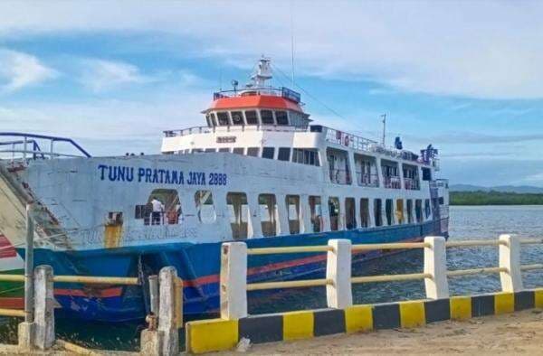 Menhub: Bangkai KMP Tunu Ditemukan dalam Posisi Terbalik Menhub: Bangkai KMP Tunu Ditemukan dalam Posisi Terbalik