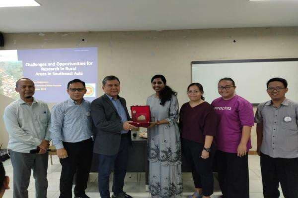 Kolaborasi Internasional: Teknologi Permudah Akses Kesehatan di Daerah Terpencil Kolaborasi Internasional: Teknologi Permudah Akses Kesehatan di Daerah Terpencil