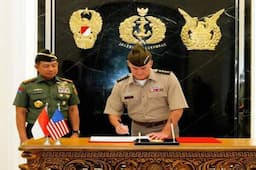 Komandan Jenderal Angkatan Darat AS Wilayah Pasifik Temui Panglima TNI, Ada Apa?