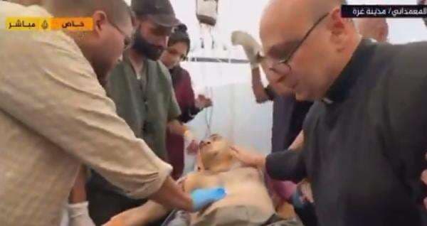 Korban Serangan Israel di Gereja Gaza Ungkap Cerita Sangat Mengerikan Korban Serangan Israel di Gereja Gaza Ungkap Cerita Sangat Mengerikan