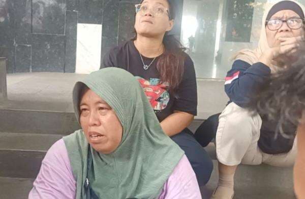 Korban Tewas Kebakaran di Ruko Mampang Mau Balik Besok, Ibunya: Malah Pulang Selamanya Korban Tewas Kebakaran di Ruko Mampang Mau Balik Besok, Ibunya: Malah Pulang Selamanya