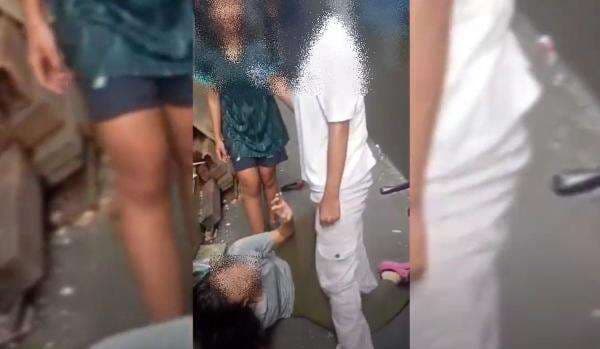 Gegara Rebutan Pacar, ABG Ini Dibully hingga Dianiaya Temannya Gegara Rebutan Pacar, ABG Ini Dibully hingga Dianiaya Temannya