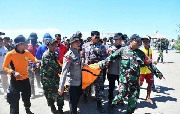 Kapal Cepat Dolphin II Tenggelam di Sanur, 2 WNA dan 1 ABK Tewas Kapal Cepat Dolphin II Tenggelam di Sanur, 2 WNA dan 1 ABK Tewas