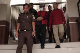 Korupsi Rp32,7 Miliar, Kejati Sumut Tahan Mantan Camat Harian Samosir