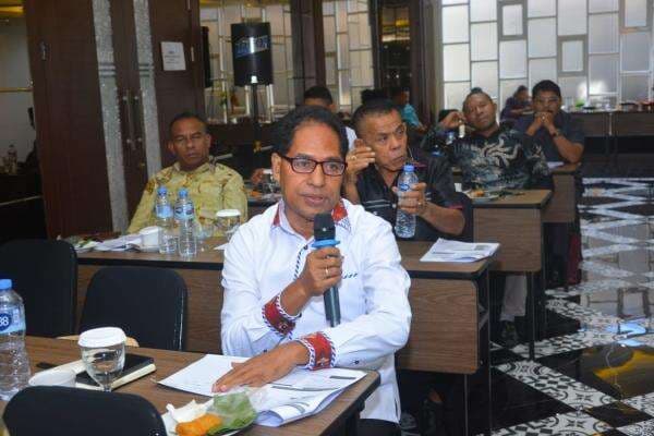 Dukung Rendu United, Legislator Partai Perindo Kosmas Lawa Bagho Berkomitmen Kembangkan Potensi Anak Nagekeo NTT Dukung Rendu United, Legislator Partai Perindo Kosmas Lawa Bagho Berkomitmen Kembangkan Potensi Anak Nagekeo NTT