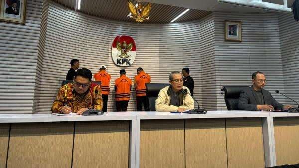 KPK Sita 4 Aset Eks Gubernur Bengkulu Rohidin Mersyah, Nilainya Rp4,3 Miliar KPK Sita 4 Aset Eks Gubernur Bengkulu Rohidin Mersyah, Nilainya Rp4,3 Miliar