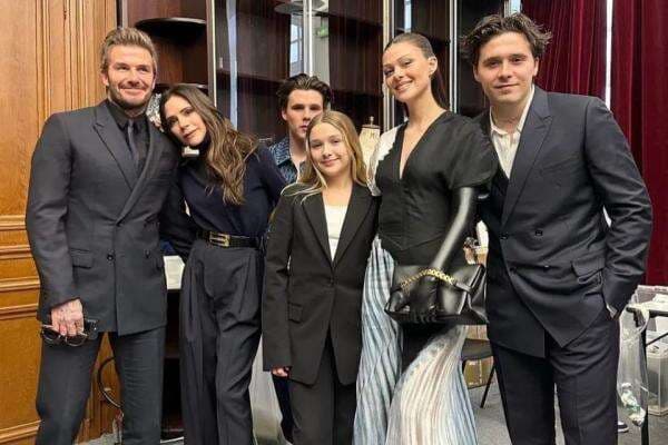 Kronologi Dugaan Retaknya Keluarga David Beckham, Konflik dengan Nicola Peltz Makin Terlihat Kronologi Dugaan Retaknya Keluarga David Beckham, Konflik dengan Nicola Peltz Makin Terlihat