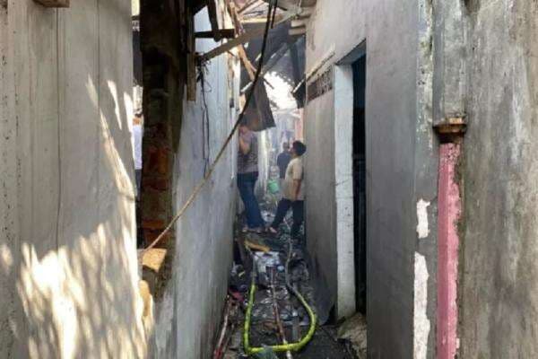 Kronologi Kebakaran Rumah yang Tewaskan 4 Anak di Tebet Kronologi Kebakaran Rumah yang Tewaskan 4 Anak di Tebet