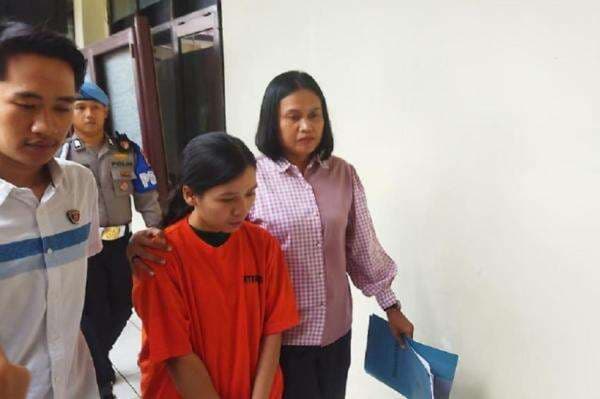 Kronologi Terungkapnya Penganiayaan Anak Selebgram di Malang, Pelaku Sempat Berdalih Korban Jatuh Kronologi Terungkapnya Penganiayaan Anak Selebgram di Malang, Pelaku Sempat Berdalih Korban Jatuh