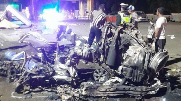 Kecelakaan Maut di GT Ciawi, Petugas Tol dan Tenaga Kebersihan Juga Jadi Korban Kecelakaan Maut di GT Ciawi, Petugas Tol dan Tenaga Kebersihan Juga Jadi Korban