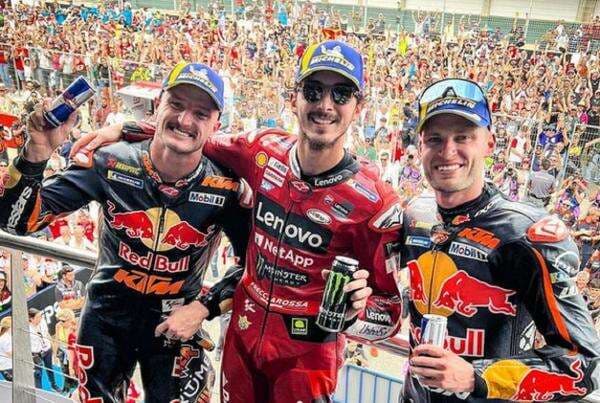 KTM Terancam Bangkrut, Bakal Cabut dari MotoGP? KTM Terancam Bangkrut, Bakal Cabut dari MotoGP?