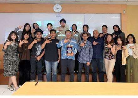 Dosen FISIP UPNVJ Bahas Netnografi saat Kuliah Tamu di BINUS University Dosen FISIP UPNVJ Bahas Netnografi saat Kuliah Tamu di BINUS University