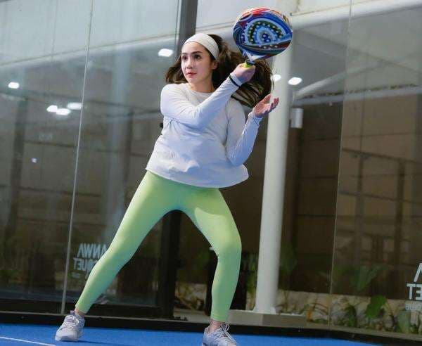 Lagi Hits, Intip 5 Potret Artis Cantik Asyik Main Padel! Lagi Hits, Intip 5 Potret Artis Cantik Asyik Main Padel!