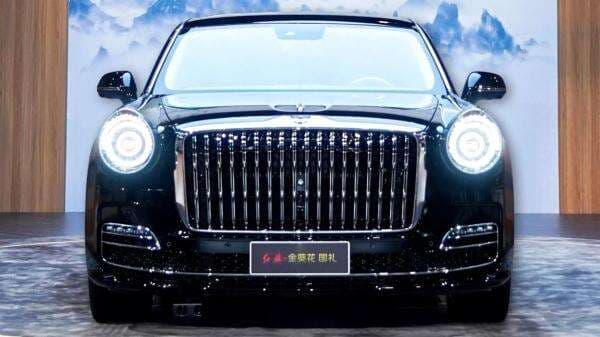 Lahir di China, Dibeli Sultan Dubai: Terungkap Rahasia Mobil Bekas Seharga Rp25 Miliar yang Bikin Geger Dunia Lahir di China, Dibeli Sultan Dubai: Terungkap Rahasia Mobil Bekas Seharga Rp25 Miliar yang Bikin Geger Dunia