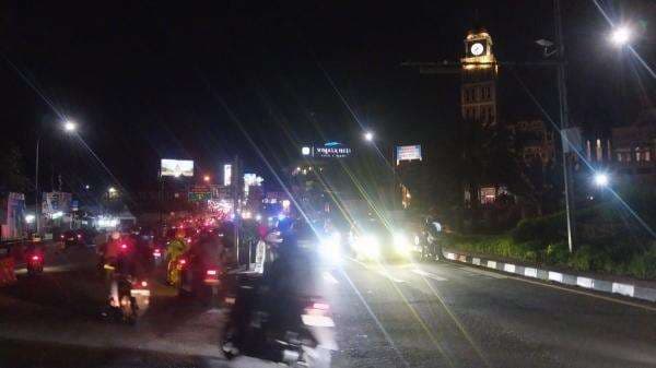 Jalur Puncak Bogor Kembali Normal Dua Arah Malam Ini Jalur Puncak Bogor Kembali Normal Dua Arah Malam Ini