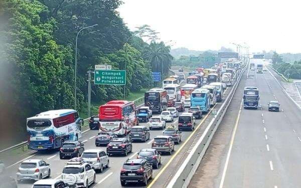 Puncak Arus Mudik 2025 Terlewati, Kakorlantas: Masih Ada 20 Persen Pemudik yang Akan Melintas Puncak Arus Mudik 2025 Terlewati, Kakorlantas: Masih Ada 20 Persen Pemudik yang Akan Melintas