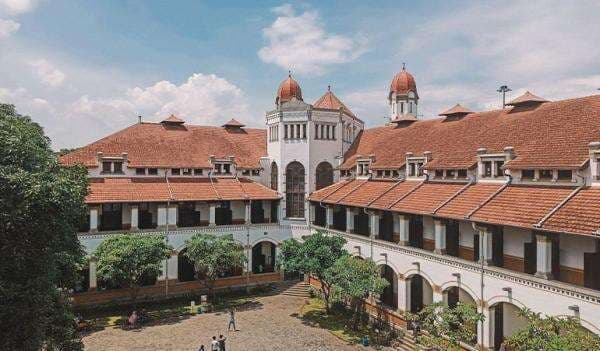 KAI Pertama Kali Buka Lawang Sewu untuk Salat Ied Idulfitri, Biaya Masuk Gratis KAI Pertama Kali Buka Lawang Sewu untuk Salat Ied Idulfitri, Biaya Masuk Gratis