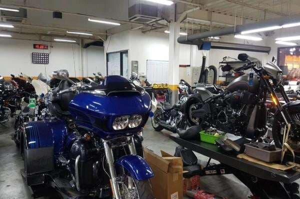 Lebih Tepat Mana, Jarak Tempuh atau Durasi Pemakaian Mobil untuk Ganti Oli? Lebih Tepat Mana, Jarak Tempuh atau Durasi Pemakaian Mobil untuk Ganti Oli?