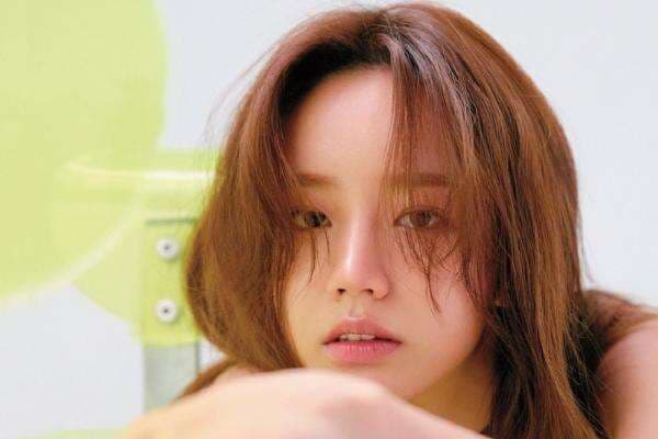 Ekspresi Lee Hyeri Jadi Sorotan Ketika Jung Woo Sung Minta Maaf Atas Skandal dengan Moon Gabi Ekspresi Lee Hyeri Jadi Sorotan Ketika Jung Woo Sung Minta Maaf Atas Skandal dengan Moon Gabi